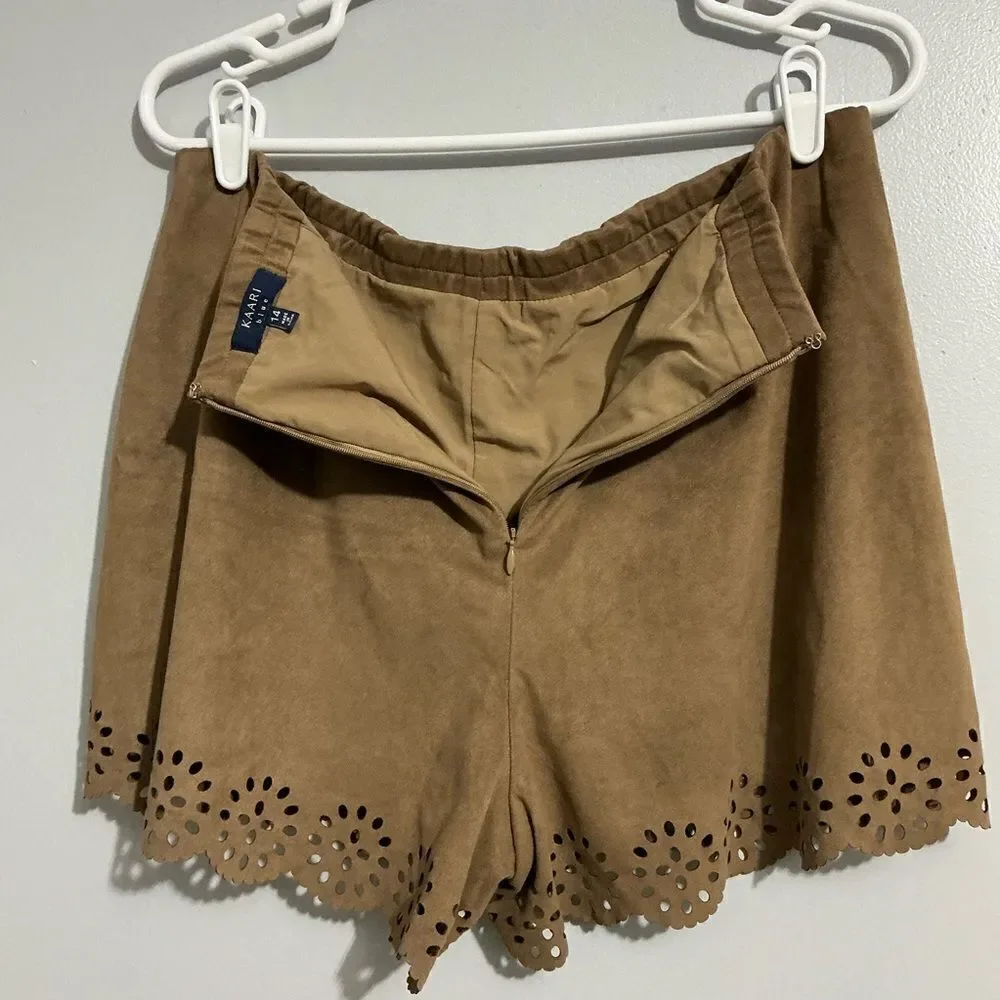 Kaari Blue brown lined shorts size 14